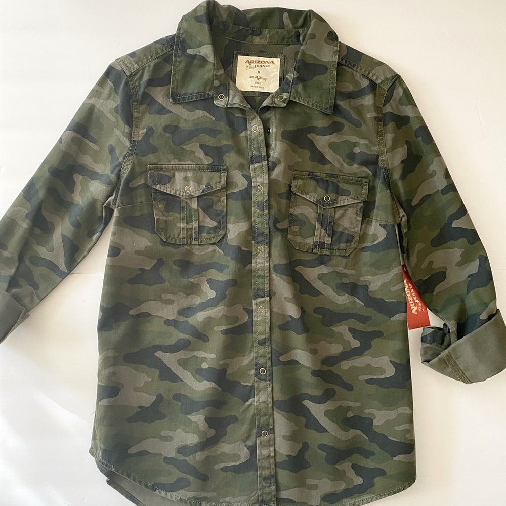 Camo button down long sleeve